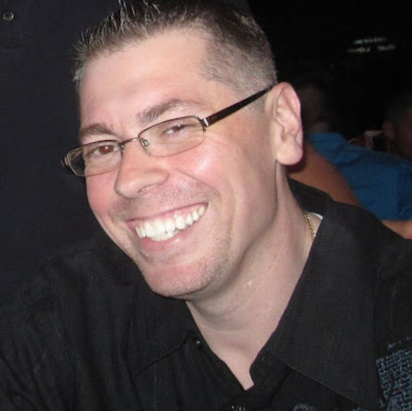 Profile Picture of Kenneth Fairly (@kwfairly) on Poshmark