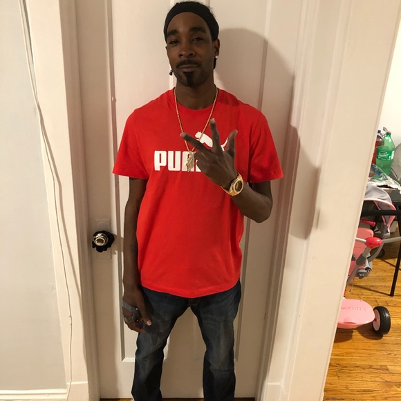 Profile Picture of Derrick Mullen (@drmofwc) on Poshmark