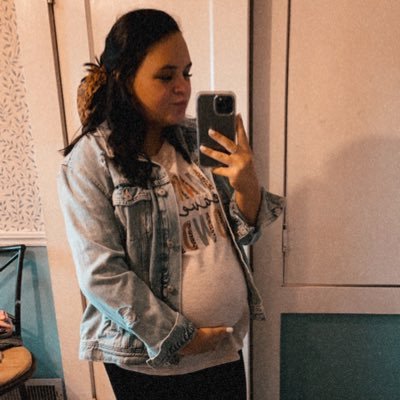 Profile Picture of Jenna Baldwin (@jennarae44) on Twitter