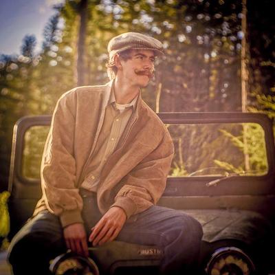 Profile Picture of JON FARMER (@jonisafarmer) on Twitter