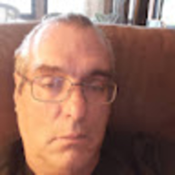 Jeffrey Wormley - Poshmark Profile Picture of Jeffrey Wormley (@jeffreywormley9) on Poshmark