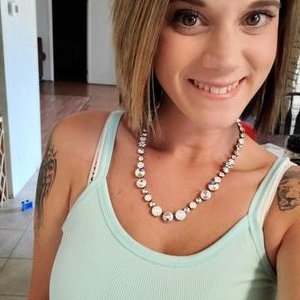 Profile Picture of Shawna Powell (@ShawnaP31932295) on Twitter