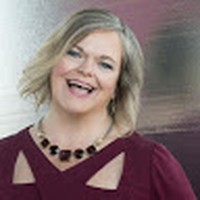 Profile Picture of Lisa Brumm (@lisa-brumm) on Quora