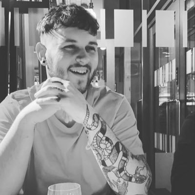 Profile Picture of Charlie (@Chumphreys2000) on Twitter