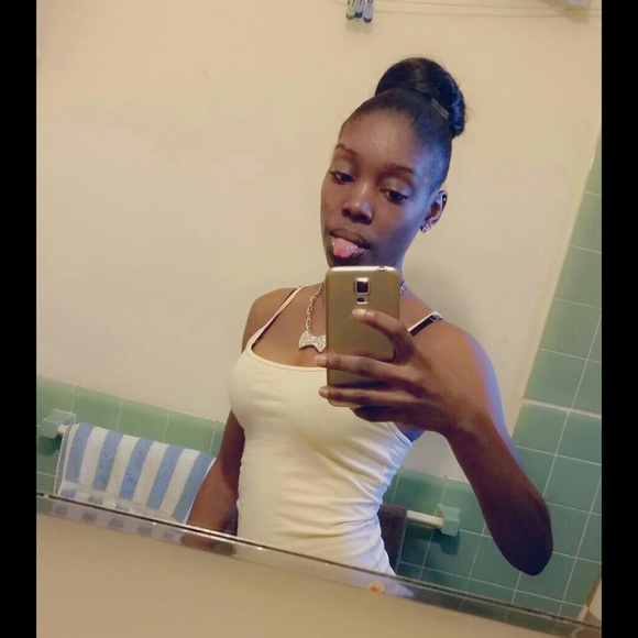 Profile Picture of Shantell Campbell (@loyalbaby) on Poshmark