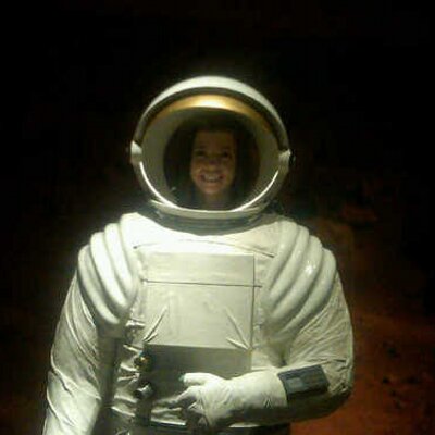 Profile Picture of Heather Emerson (@fruitflies22) on Twitter
