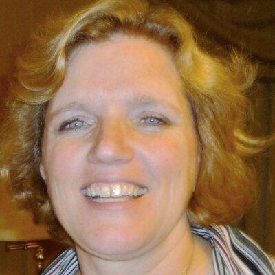 Profile Picture of Lori Batten (@LoriBatten) on Twitter