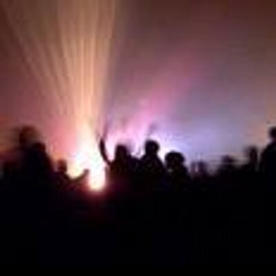 Amanda Bratton - Twitter Profile Picture of Amanda Bratton (@amandamaree) on Twitter