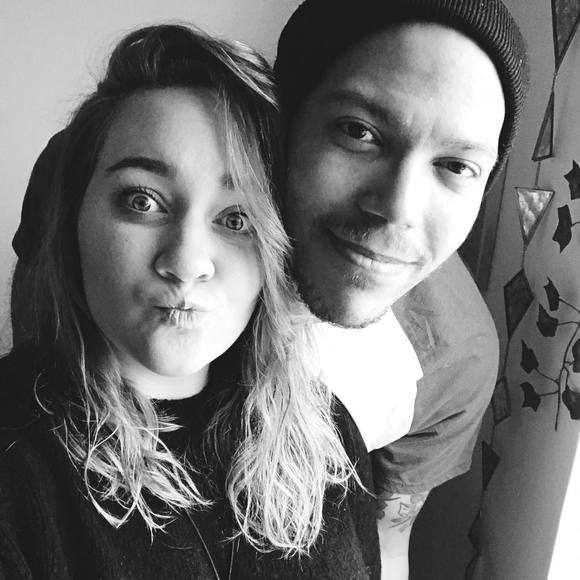 Profile Picture of Dee Cozzy (@deecozzy) on Poshmark