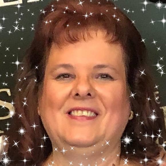 Profile Picture of Susan Hornberger (@ladyeyes1960) on Poshmark