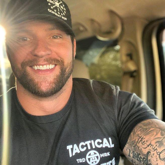 Profile Picture of Joshua zak (@johnson.zak17) on Tiktok