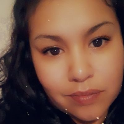 Profile Picture of Nikole Luna (@NikoleLuna3) on Twitter