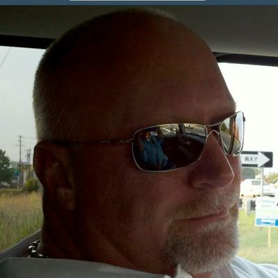 Profile Picture of Terry Leonard (@terryleonard081) on Twitter