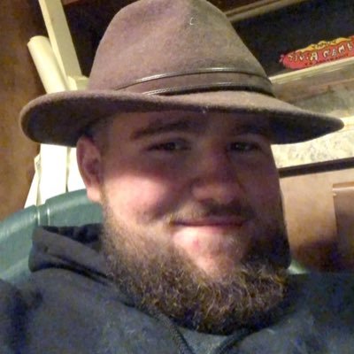 Profile Picture of Hooville (@zach_hoover98) on Twitter