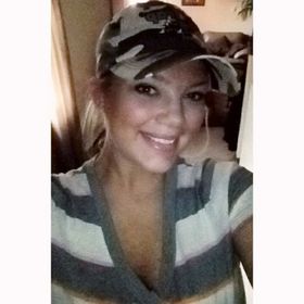 Profile Picture of Ashlie Holt (@ashlieholt) on Pinterest