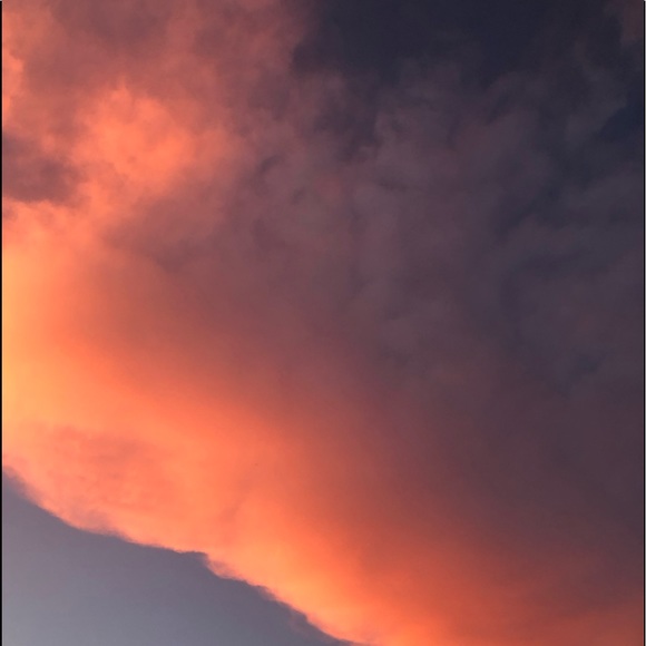 Profile Picture of Jen Lochhead (@azmom18) on Poshmark