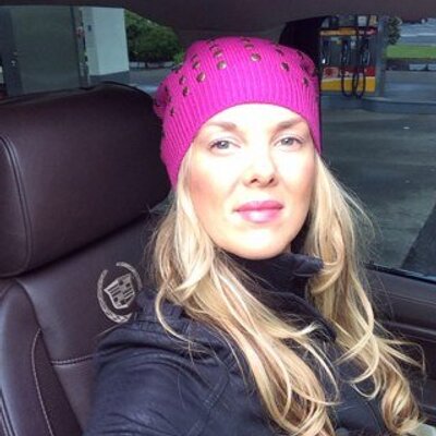 Profile Picture of Jennifer Jenkins (@jenajenkins) on Twitter