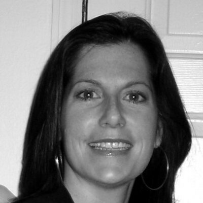 Profile Picture of Miriam Longobardi (@WriterMimiLong) on Twitter