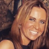 Profile Picture of Danielle Signer (@DanielleSigner) on Twitter