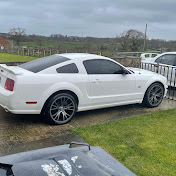 Profile Picture of Lisa Barker (@lisabarker7147) on Youtube