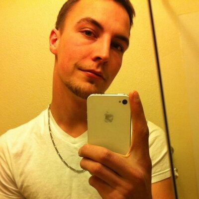 Profile Picture of David (@clontz52) on Twitter