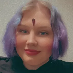 Profile Picture of Katelyn Whelchel (@@officialkatelynwhelchel) on Tiktok