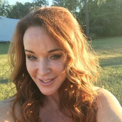 Profile Picture of Charlenelovelace (@Charlenelovela7) on Twitter