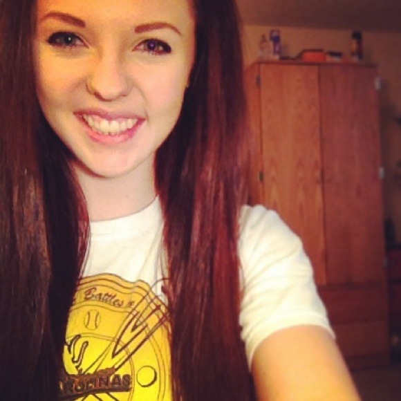 Profile Picture of Katelyn Nugent (@knugent17) on Poshmark