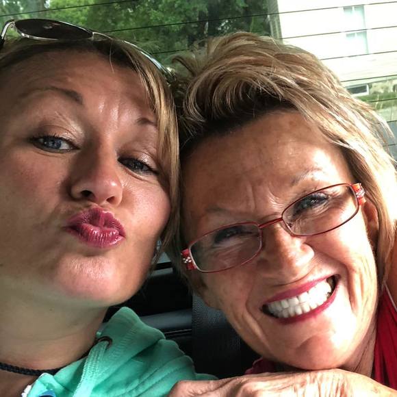 Mandy Geister-lebouef - Poshmark Profile Picture of Mandy Geister-lebouef (@lebouef1) on Poshmark