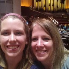 Profile Picture of Renee Phillips (@reneephillips25) on Twitter