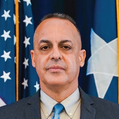 Profile Picture of Coronel Antonio López Figueroa (@prcompolicia) on Twitter