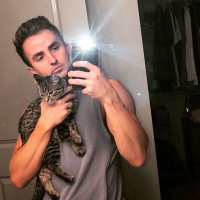 Profile Picture of Josh Crowder (@JoshCrowder10) on Twitter