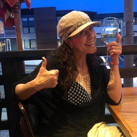 Profile Picture of Lidia Da silva (@gajinha) on Poshmark