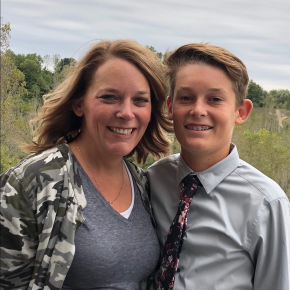 Profile Picture of Corina Wilson (@corinawilson75) on Poshmark