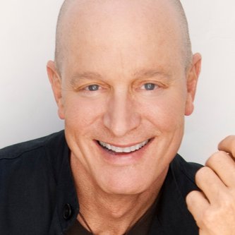 Luke Reichle - Twitter Profile Picture of Luke Reichle (@RedCarpetLuke) on Twitter