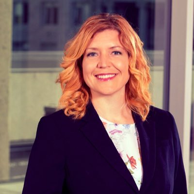 Profile Picture of Tracy Knight (@lawyerknight) on Twitter
