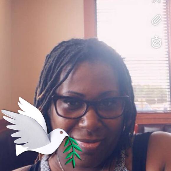 Profile Picture of M Maeshack (@mmaeshack) on Poshmark