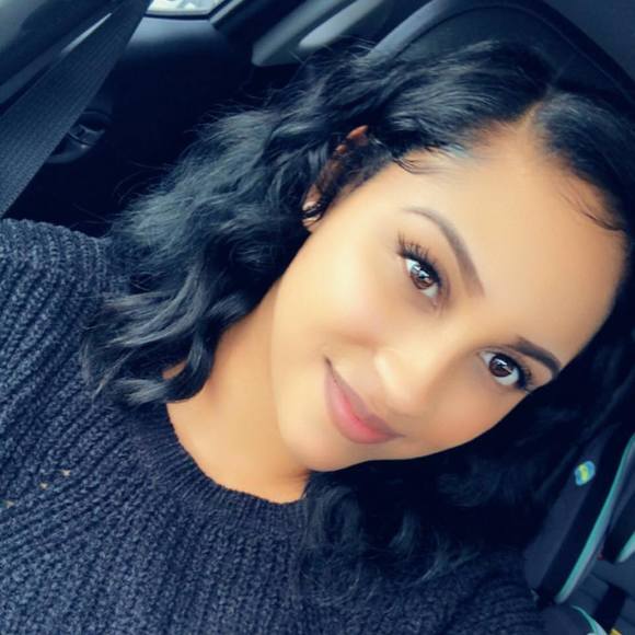 Profile Picture of Pamella Gustafson (@sweetpam22) on Poshmark