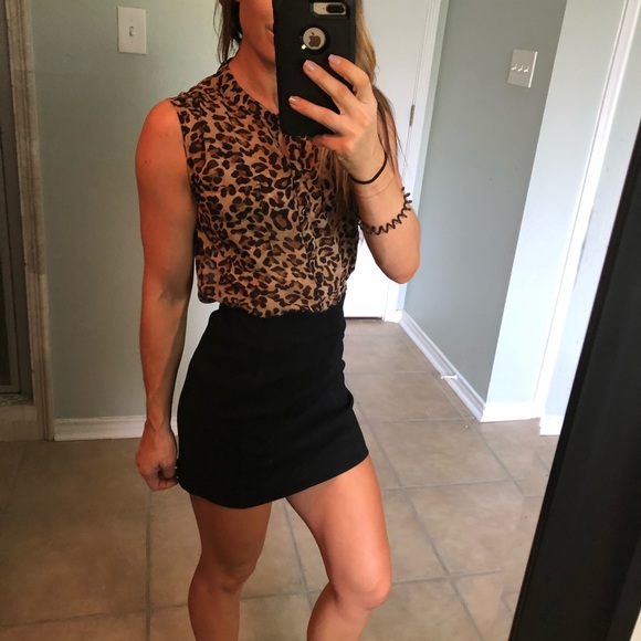Profile Picture of Erica Denton (@efm) on Poshmark