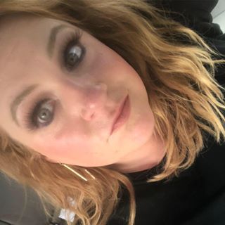 Profile Picture of Christina Porter (@floyd1979) on Facebook