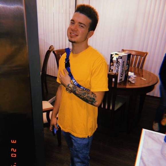 Profile Picture of Jacob Thebert (@jacob1124) on Poshmark