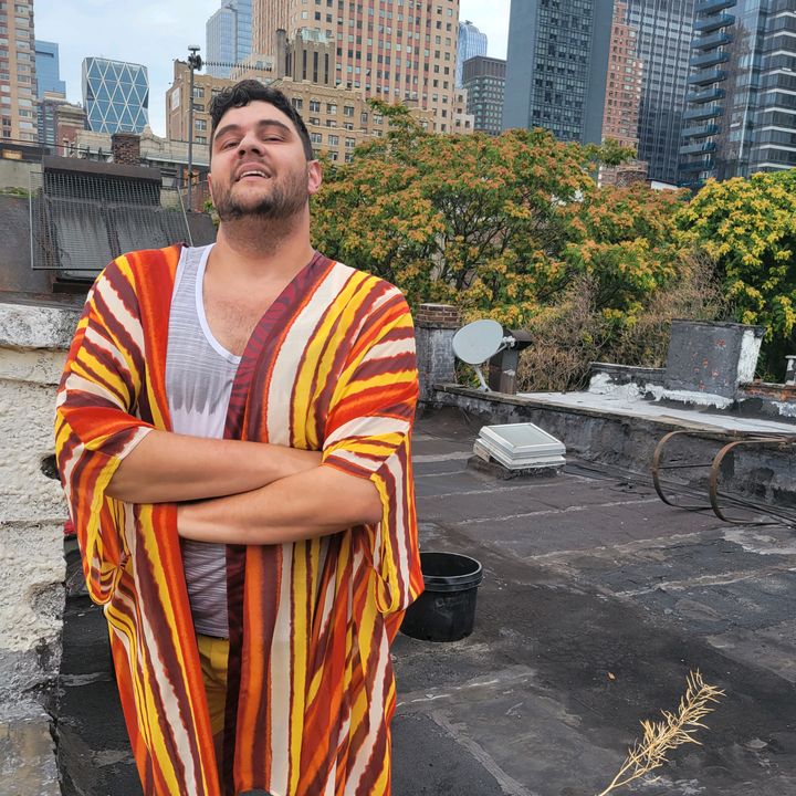 Profile Picture of Paulie Pecorella (@therealpauliecooks) on Tiktok