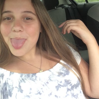 Profile Picture of Paige Wilhelm (@paigewilhelm5) on Twitter