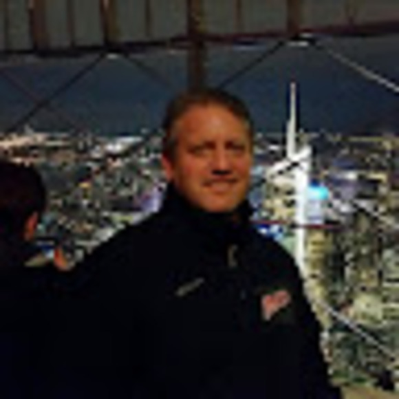 Profile Picture of Scott Syring (@ssyring) on Poshmark