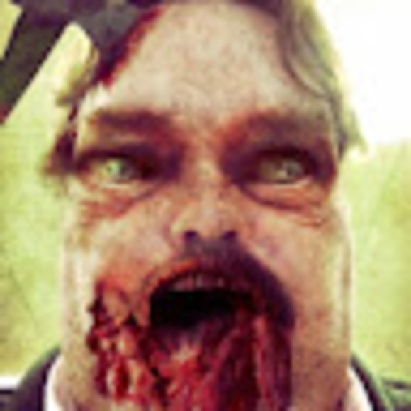 Profile Picture of Mike Cobb (@mikecobb1313) on Poshmark