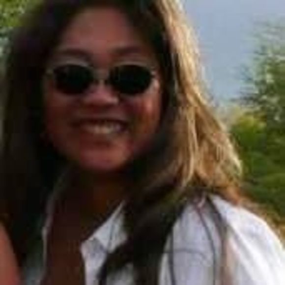 Profile Picture of Fran Mayeda (@fmayeda) on Poshmark