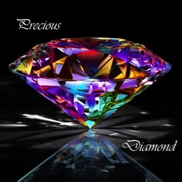 Profile Picture of Precious Mambo (@preciousmambon) on Poshmark