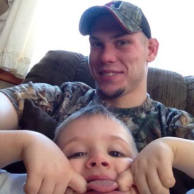 Profile Picture of Dereck Wright (@JeepGuy92) on Twitter