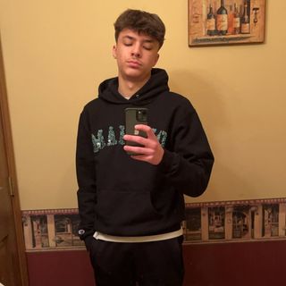 Profile Picture of ᴋʏʟᴇ📀🪐 (@kyle.cogdill) on Instagram