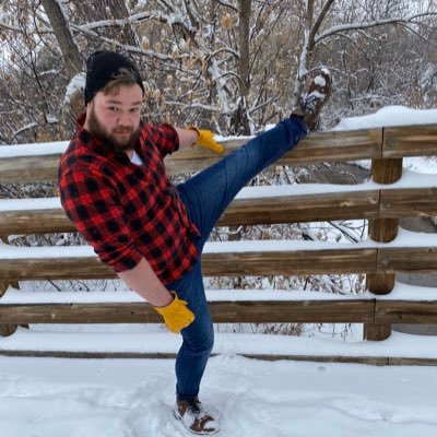 Profile Picture of Sandizzle (@LeavyAlex) on Twitter